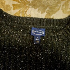 Scoop sweater black and gold size M